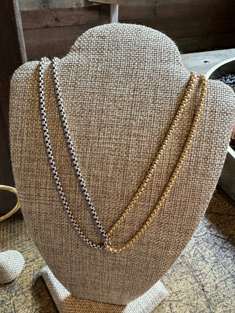 Shiloh Twist Necklace